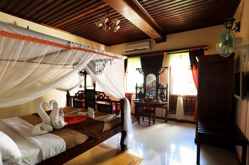 Tausi Palace Hotel image 10