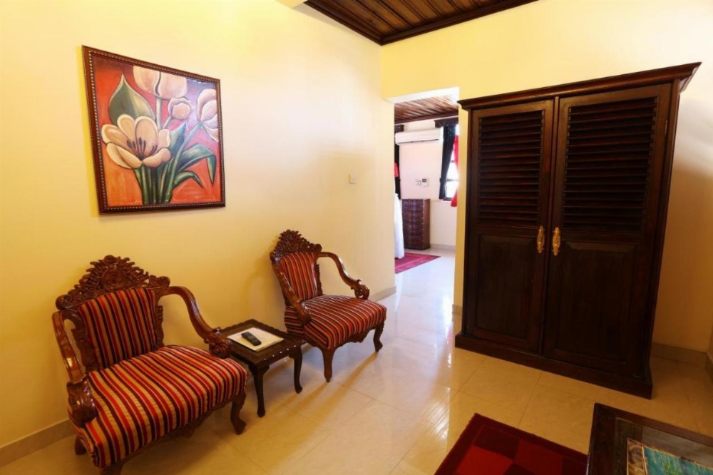 Tausi Palace Hotel Main image