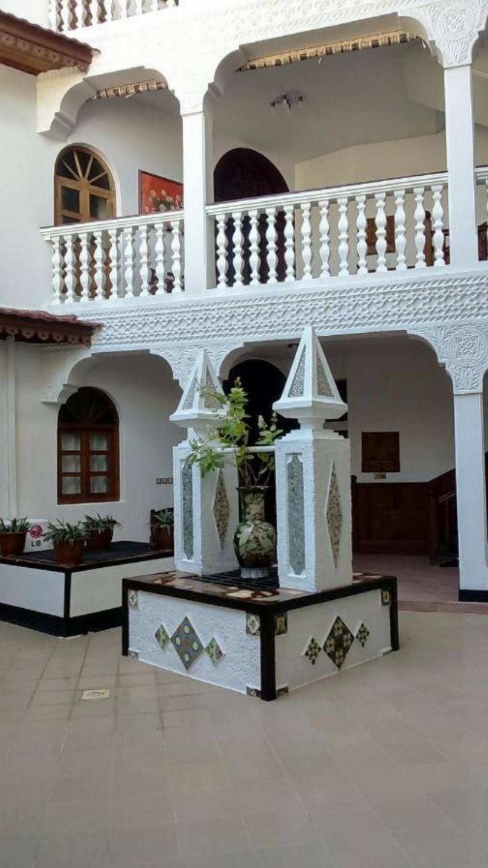 Tausi Palace Hotel Image 32