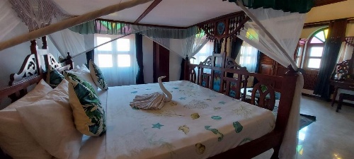 Tausi Palace Hotel image 42