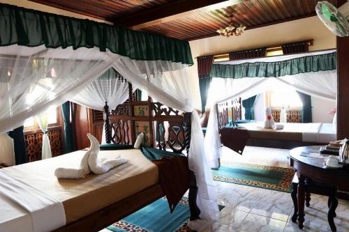 Tausi Palace Hotel image 7